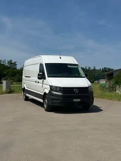 VW Crafter 35 2.0 TDI 177 ch — Utilitaire robuste 2025, faible kilométrage, garantie constructeur — détail