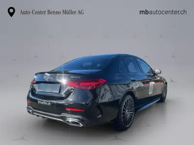 Mercedes-Benz C 300 AMG Line 4matic — Berline sportive hybride 281 ch, faible kilométrage — tableau de bord