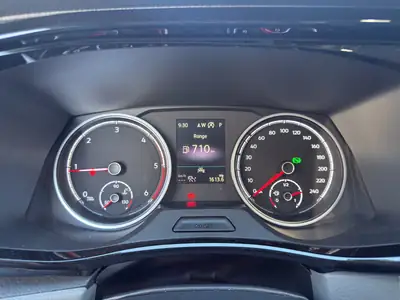 VW T6.1 2.0 TDI 4Motion — Van polyvalent 9 places, 4×4 robuste et équipé — Thumbnail 12