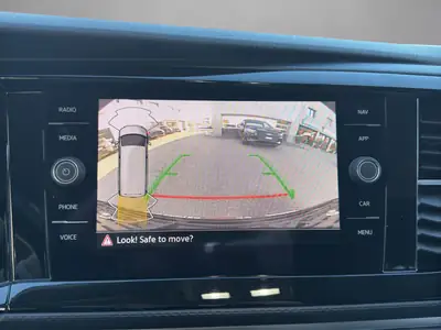 VW T6.1 2.0 TDI 4Motion — Van polyvalent 9 places, 4×4 robuste et équipé — Thumbnail 17