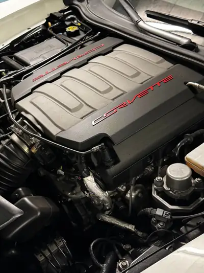 Chevrolet Corvette Coupé Grand Sport — Muscle car légendaire, 466 ch, 24 800 km — Miniatur 18