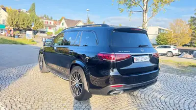 Mercedes-Benz GLS 400 4MATIC — SUV 7 places diesel, 330 ch, très faible kilométrage — côté