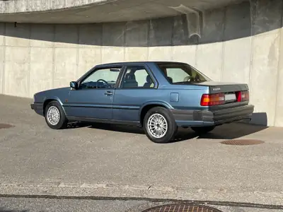 Volvo 760/780 Coupé Bertone 1987 — Chef-d'œuvre italien avec motorisation fiable — rear view