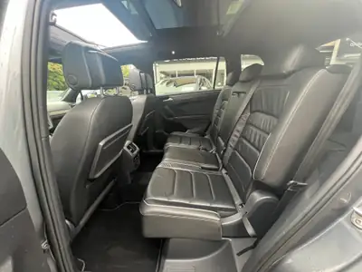 VW Tiguan Allspace 2.0 TSI R-Line — 7 places, 4Motion, toit ouvrant panoramique — Miniatur 13