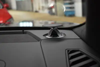 Lamborghini Urus SE 2025 — Le SUV hybride rechargeable ultime, 8000 km seulement — Miniature 32