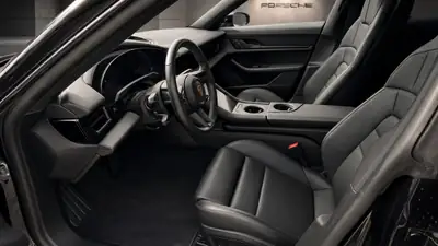 Porsche Taycan Sport Turismo 2024 — Berline électrique premium, 48 900 km seulement — dettaglio