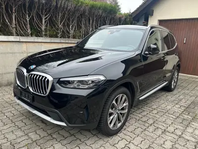 BMW X3 xDrive 20d — SUV diesel mild-hybrid, ultra faible kilométrage 2024 — vue extérieure