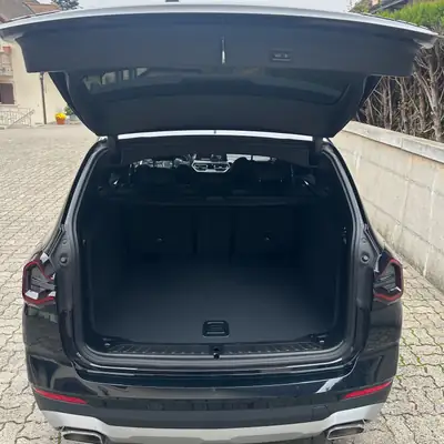BMW X3 xDrive 20d — SUV diesel mild-hybrid, ultra faible kilométrage 2024 — Miniature 9