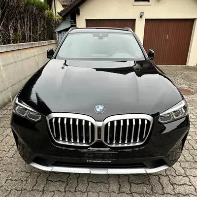 BMW X3 xDrive 20d — SUV diesel mild-hybrid, ultra faible kilométrage 2024 — Miniature 8