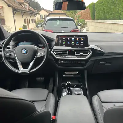 BMW X3 xDrive 20d — SUV diesel mild-hybrid, ultra faible kilométrage 2024 — Miniature 12
