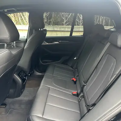 BMW X3 xDrive 20d — SUV diesel mild-hybrid, ultra faible kilométrage 2024 — Miniature 15