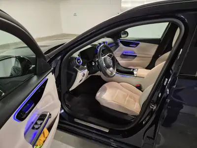 Mercedes-Benz C 220 d T — Break diesel hybride, 60 000 km, confort premium — Armaturenbrett