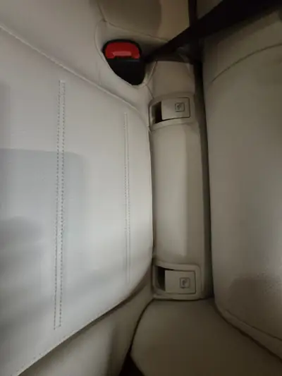 Mercedes-Benz C 220 d T — Break diesel hybride, 60 000 km, confort premium — Miniatur 17
