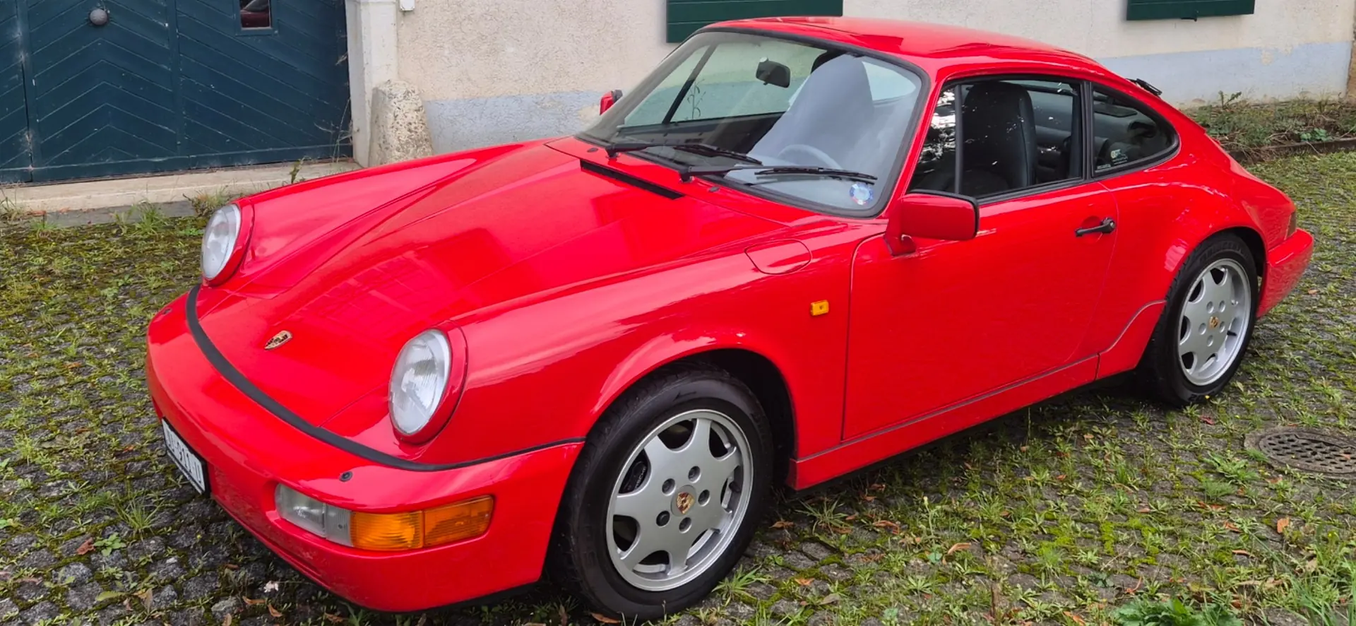 Porsche 911 Carrera 4 — Icône des années 90, 129 000 km seulement, état impeccable