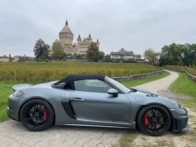 Porsche 718 Spyder RS — Roadster pur-sang 500 ch, quasi neuf avec garantie — detail