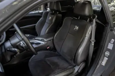 Dodge Challenger 6.4 V8 HEMI SRT ScatPack — Muscle car légendaire, 492 ch purs — Miniature 7
