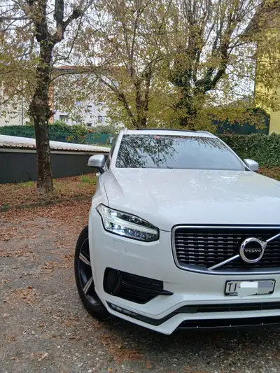 Volvo XC90 D5 AWD R-Design — SUV 7 places premium, diesel performant — Miniatur 12