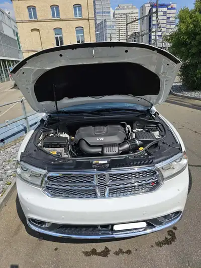 Dodge Durango 2014 — Imposant SUV 7 places tout-terrain, kilométrage maîtrisé — Miniatura 11