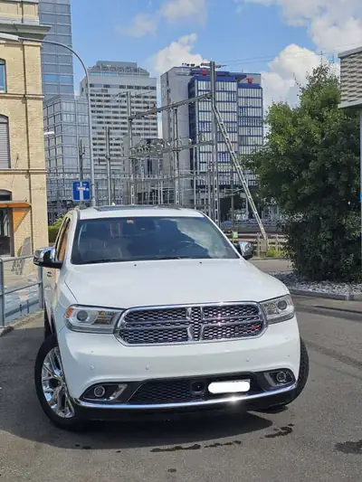Dodge Durango 2014 — Imposant SUV 7 places tout-terrain, kilométrage maîtrisé — Miniatura 13