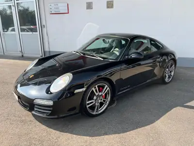 Porsche 911 Carrera 4S PDK — Coupé sportif légendaire, transmission automatique — Innenraum