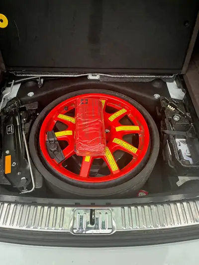 Porsche Cayenne Diesel — SUV premium robuste, 193'000 km, sans sinistre — Miniatura 7