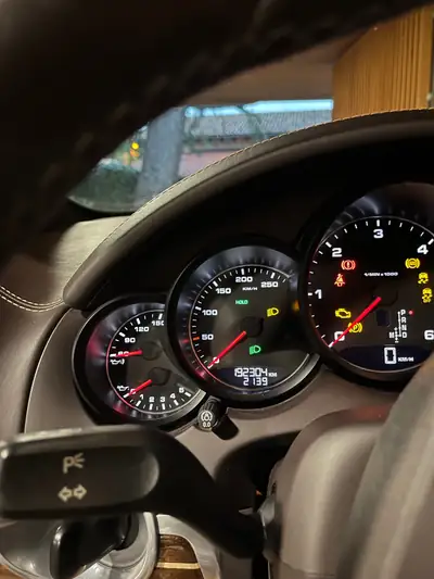 Porsche Cayenne Diesel — SUV premium robuste, 193'000 km, sans sinistre — Miniatura 13
