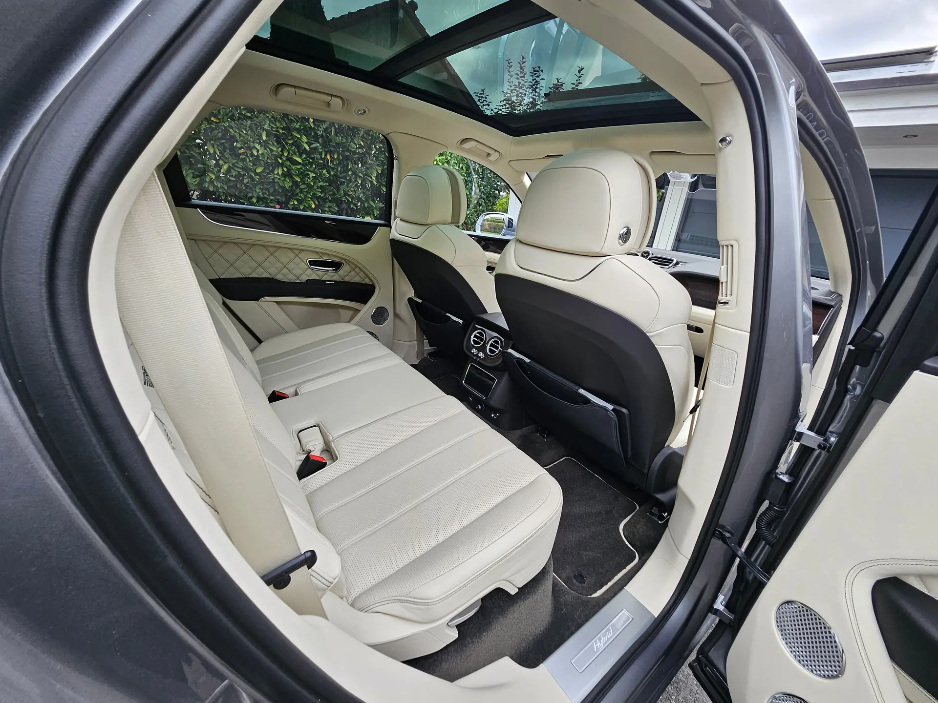Bentley Bentayga 2021 occasion Gingins — 4