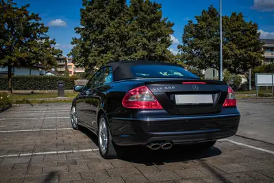 Mercedes-Benz CLK 500 Avantgarde — Cabriolet prestige V8, entretien régulier — Miniatura 8