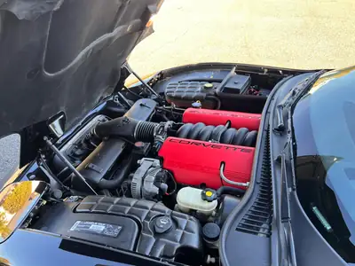 Chevrolet Corvette Z06 Roadster 2003 — Légende américaine décapotable, 411 ch — cruscotto