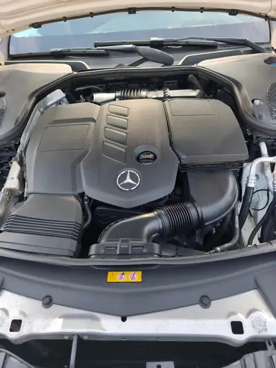 Mercedes-Benz E 220 d 9G-Tronic — Break diesel efficient, 104'000 km seulement — Innenraum