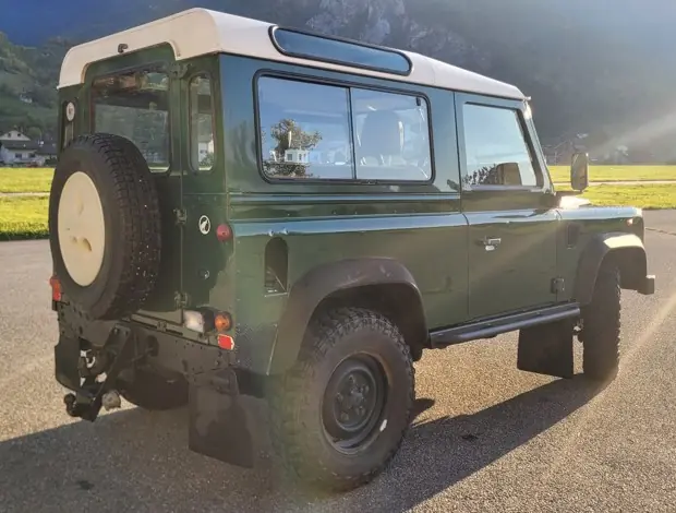 Land Rover Defender 2000 occasion Gampel — 3