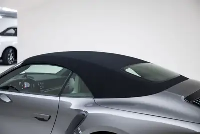 Porsche 911 Turbo Cabriolet PDK — Excellence sportive décapotable, 59'999 km seulement — Miniature 13