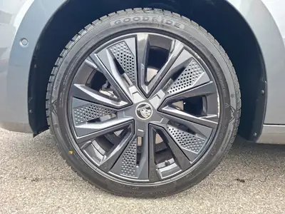 Skoda Fabia 1.0 TSI Style DSG — Citadine polyvalente, moteur turbo économe — Miniatur 16