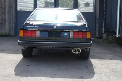 Maserati Biturbo SI 2.5 Black — Coupé sportif des années 80, véhicule de collection avec FIVA ID Card — tableau de bord