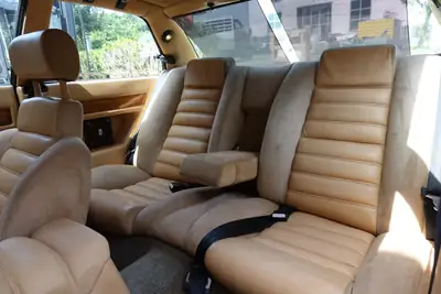 Maserati Biturbo SI 2.5 Black — Coupé sportif des années 80, véhicule de collection avec FIVA ID Card — Miniature 16