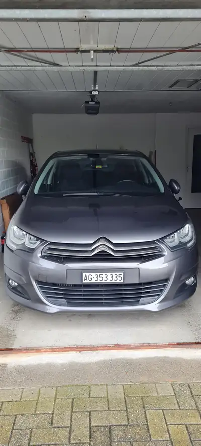 Citroën C4 1.2 PureTech Feel — Berline fiable, entretien récent, consommation maîtrisée — détail
