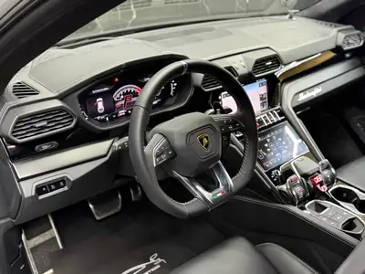 Lamborghini Urus E-Gear Facelift 2021 — SUV haute performance, 650 ch et seulement 48 900 km — Miniature 7