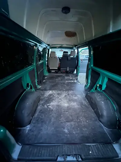VW T4 2.5 Hochraum — Monospace spacieux 6 places, idéal camping et famille — dettaglio