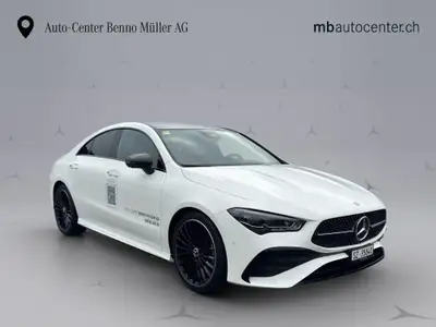 Mercedes-Benz CLA 250 AMG Line 4MATIC — Berline élégante hybride essence, 13 000 km — Miniature 7