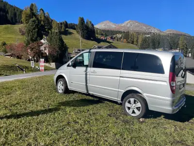 Mercedes-Benz Viano 2013 — Monospace 7 places diesel, fiabilité allemande — vista posteriore