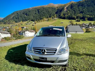 Mercedes-Benz Viano 2013 — Monospace 7 places diesel, fiabilité allemande — vista esterna
