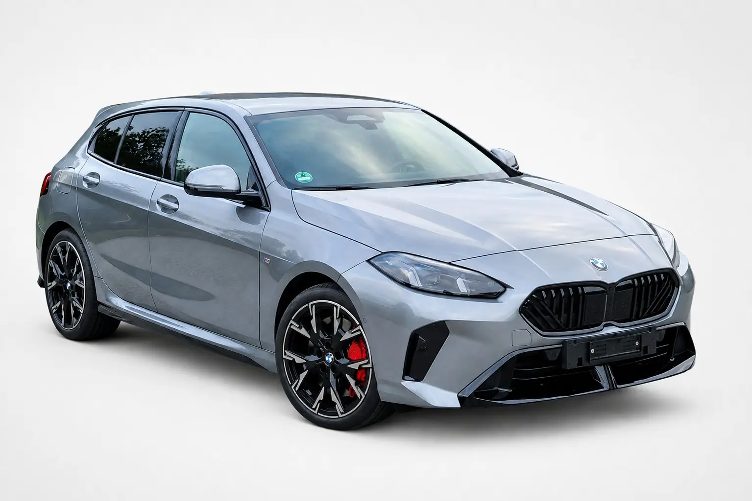 BMW 123 xDrive M Sport Pro — Berline sportive hybride légère, quasi neuve avec 4 300 km
