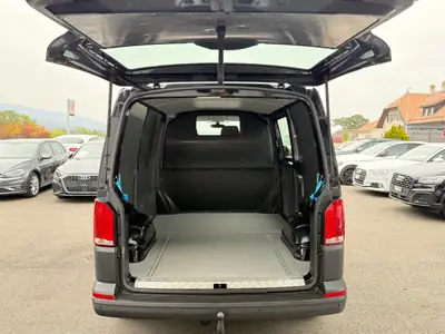 VW T6.1 2.0 TDI DSG — Utilitaire aménagé premium Sortimo, 49'000 km seulement — Miniature 12