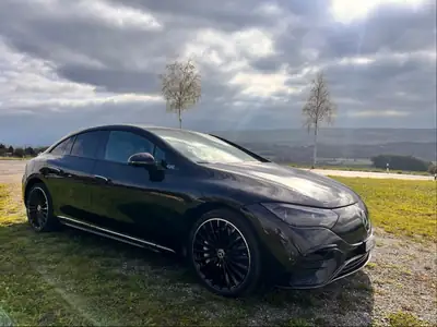 Mercedes-Benz EQE 350 AMG 4MATIC — Berline électrique premium, 34 000 km seulement — Außenansicht