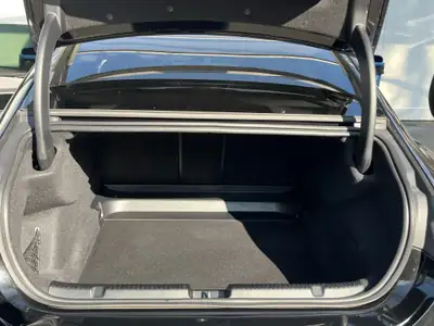 Mercedes-Benz EQE 350 AMG 4MATIC — Berline électrique premium, 34 000 km seulement — Miniatur 15