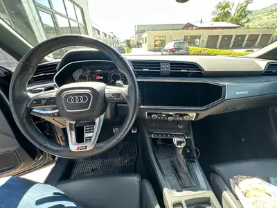 Audi RS Q3 Sportback quattro S tronic — 400 ch, design anthracite, seulement 36'000 km — Thumbnail 10