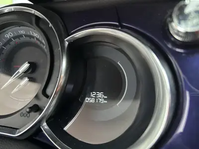 DS3 Cabrio 1.6 VTi SO Chic — Décapotable agile, entretien à jour, 8 pneus inclus — Thumbnail 11