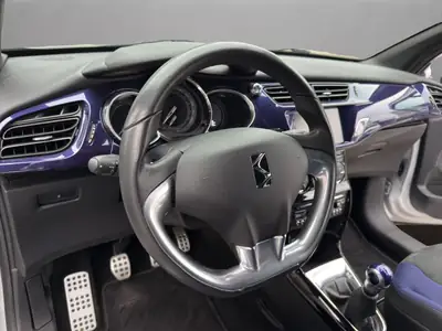 DS3 Cabrio 1.6 VTi SO Chic — Décapotable agile, entretien à jour, 8 pneus inclus — Thumbnail 10