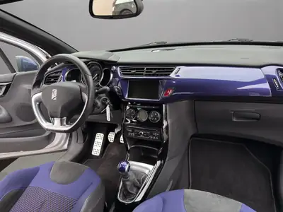 DS3 Cabrio 1.6 VTi SO Chic — Décapotable agile, entretien à jour, 8 pneus inclus — Thumbnail 14