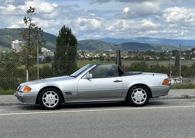 Mercedes-Benz SL 500 — Cabriolet légendaire 1992, 326 ch, statut vétéran — interior